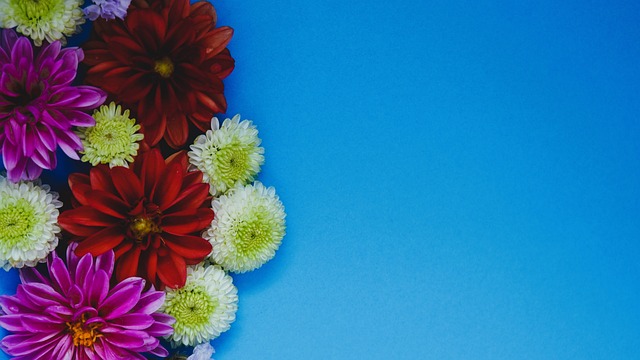 变化实现翻 变化实现翻